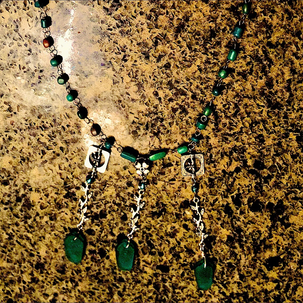 Handmade Dragonflies and Flowers Beaded Necklace